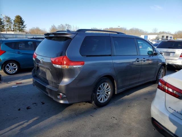 Image 3 of 2019 TOYOTA SIENNA SE 2019 with VIN 5TDXZ3DCXKS973882
