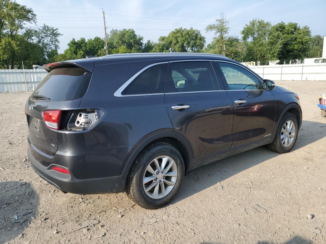Obraz 3 z 2017 KIA SORENTO LX 2017 z VIN 5XYPGDA54HG289501
