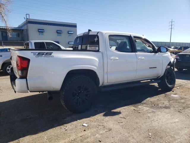 Image 3 of 2018 TOYOTA TACOMA DOUBLE CAB 2018 with VIN 5TFAX5GN9JX131371