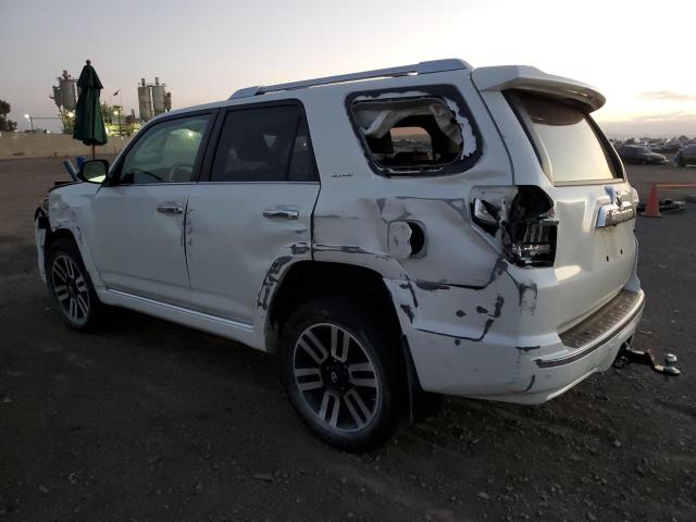 Изображение 2 2020 TOYOTA 4RUNNER SR5/SR5 PREMIUM 2020 с VIN JTEBU5JRXL5823304
