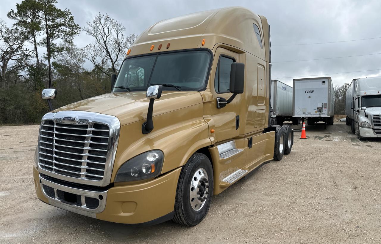 Изображение 1 2014 FREIGHTLINER CASCADIA 125  2014 с VIN 3AKJGLDR9ESFL2010