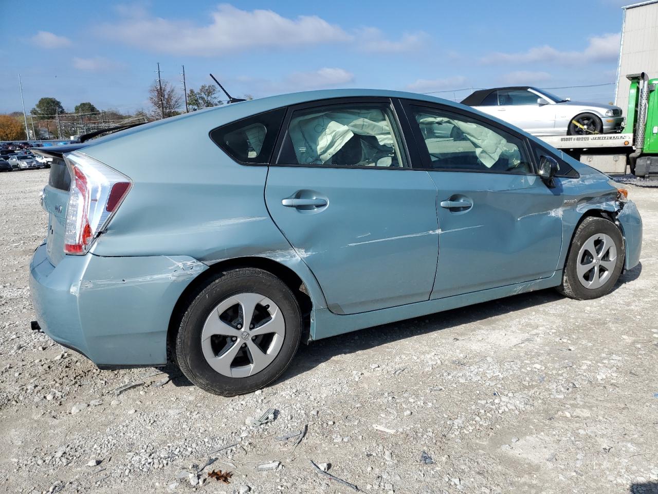 Obraz 3 z 2015 TOYOTA PRIUS  2015 z VIN JTDKN3DU9F1947131
