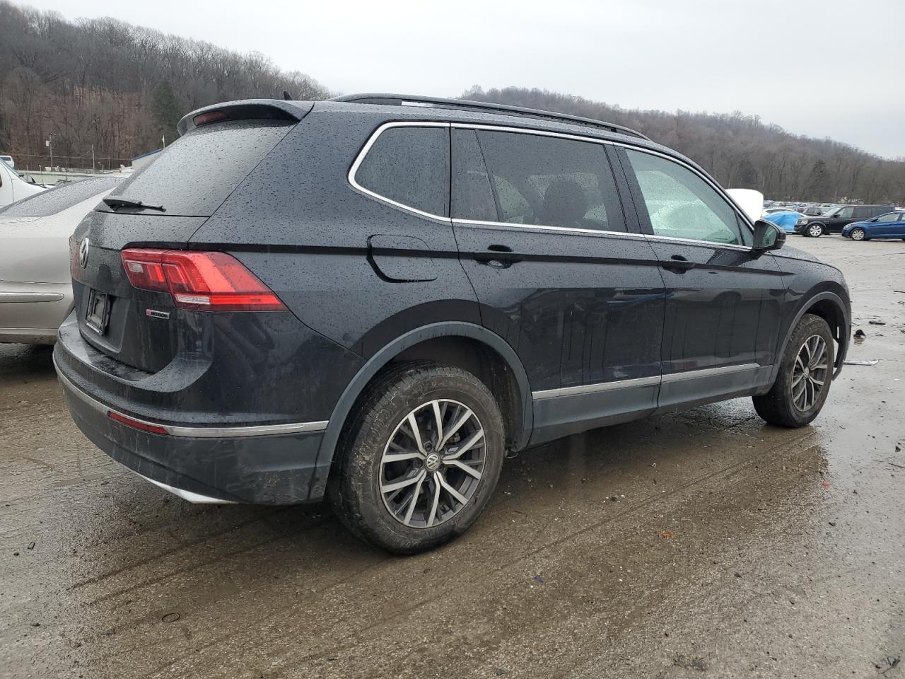 Obraz 3 z 2020 VOLKSWAGEN TIGUAN SE 2020 z VIN 3VV2B7AX8LM092274
