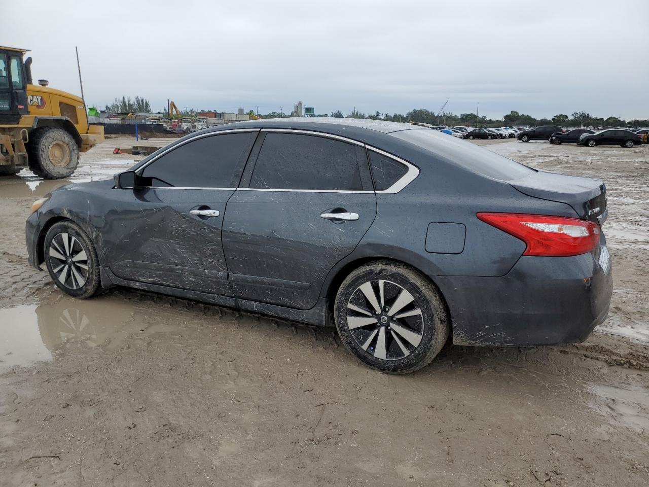 Image 2 of 2017 NISSAN ALTIMA 2.5 2017 with VIN 1N4AL3APXHN324053