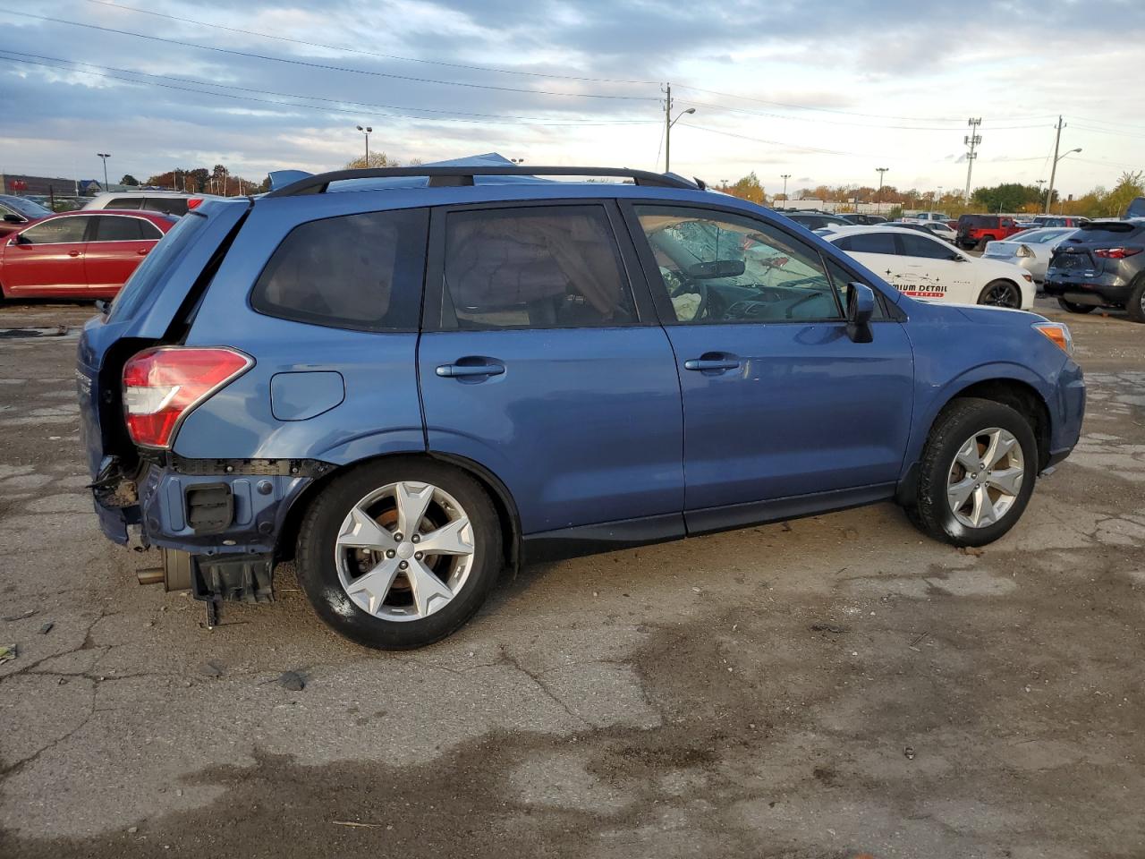 Image 3 of 2016 SUBARU FORESTER 2.5I PREMIUM 2016 with VIN JF2SJADC6GH537825