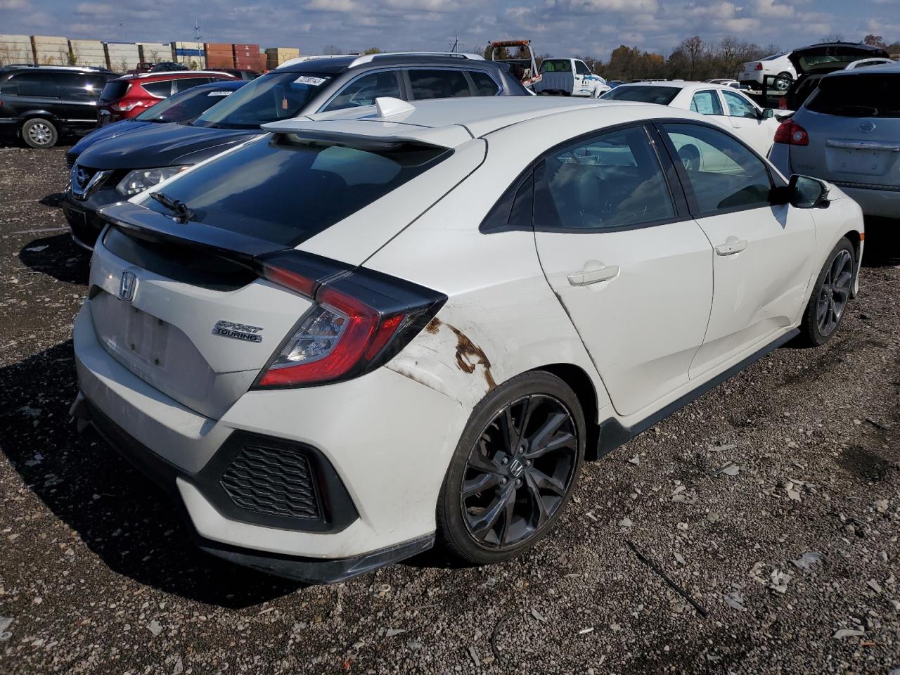 Image 3 of 2019 HONDA CIVIC SPORT TOURING 2019 with VIN SHHFK7H99KU201348