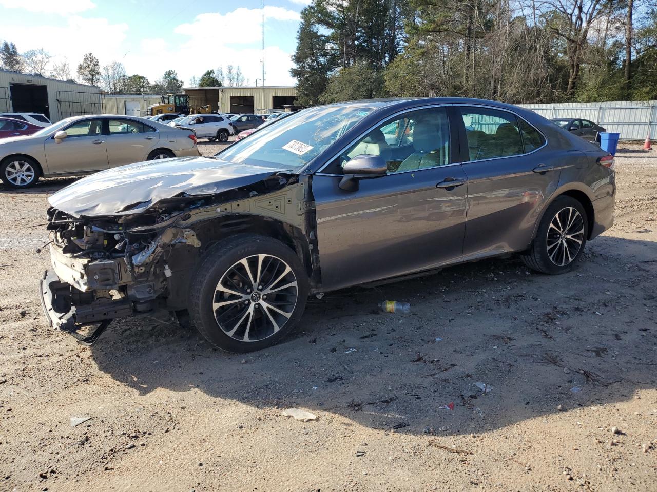 Изображение 1 2019 TOYOTA CAMRY L 2019 с VIN 4T1B11HK6KU695531