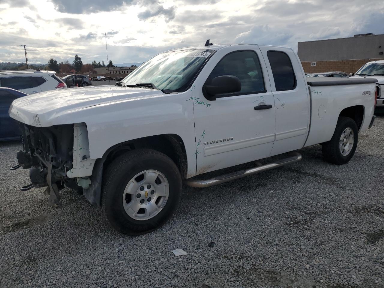 Obraz 1 z 2011 CHEVROLET SILVERADO K1500 LT 2011 z VIN 1GCRKSE37BZ323122