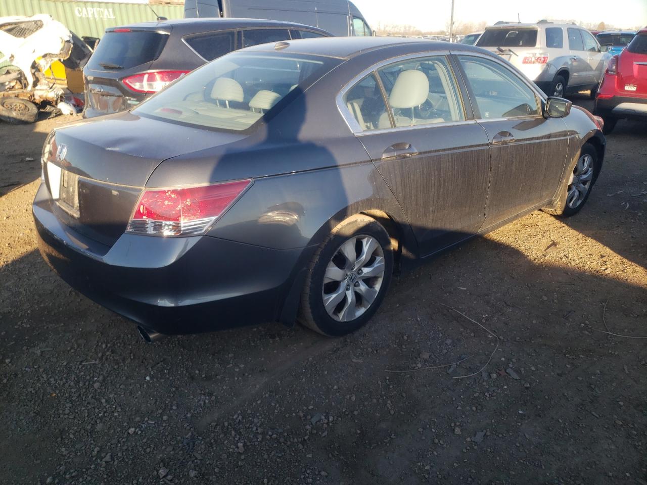 Image 3 of 2008 HONDA ACCORD EXL 2008 with VIN 1HGCP26838A156901