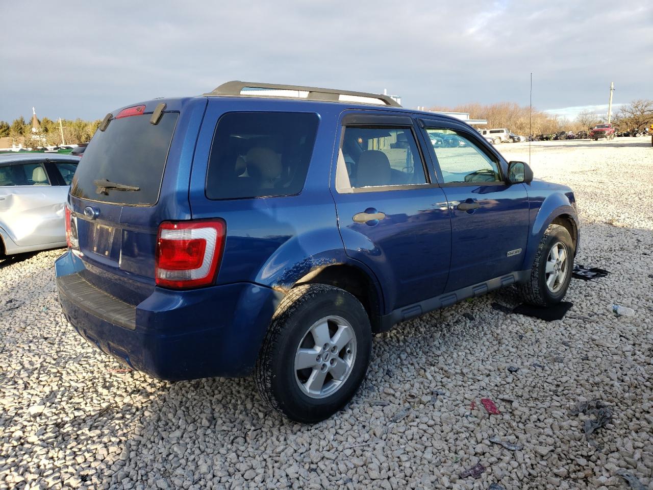 Image 3 of 2008 FORD ESCAPE XLT 2008 with VIN 1FMCU03Z28KA97595