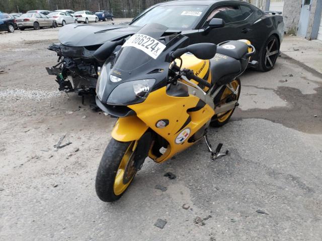 Obraz 2 z 2001 KAWASAKI ZX600 J1 2001 z VIN JKAZX4J151A036791