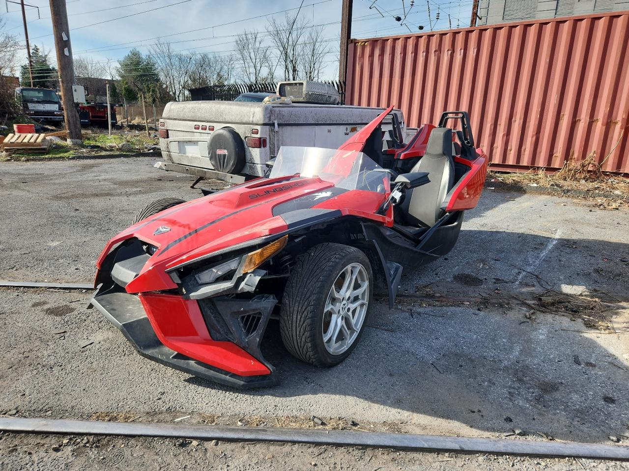 Изображение 2 2021 POLARIS SLINGSHOT SL 2021 с VIN 57XAAPHD3M8146649