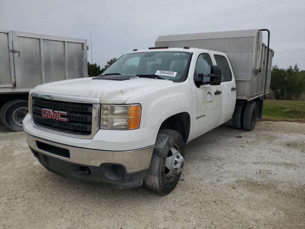 Image 1 of 2014 GMC SIERRA C3500 2014 with VIN 1GD412CG6EF139682