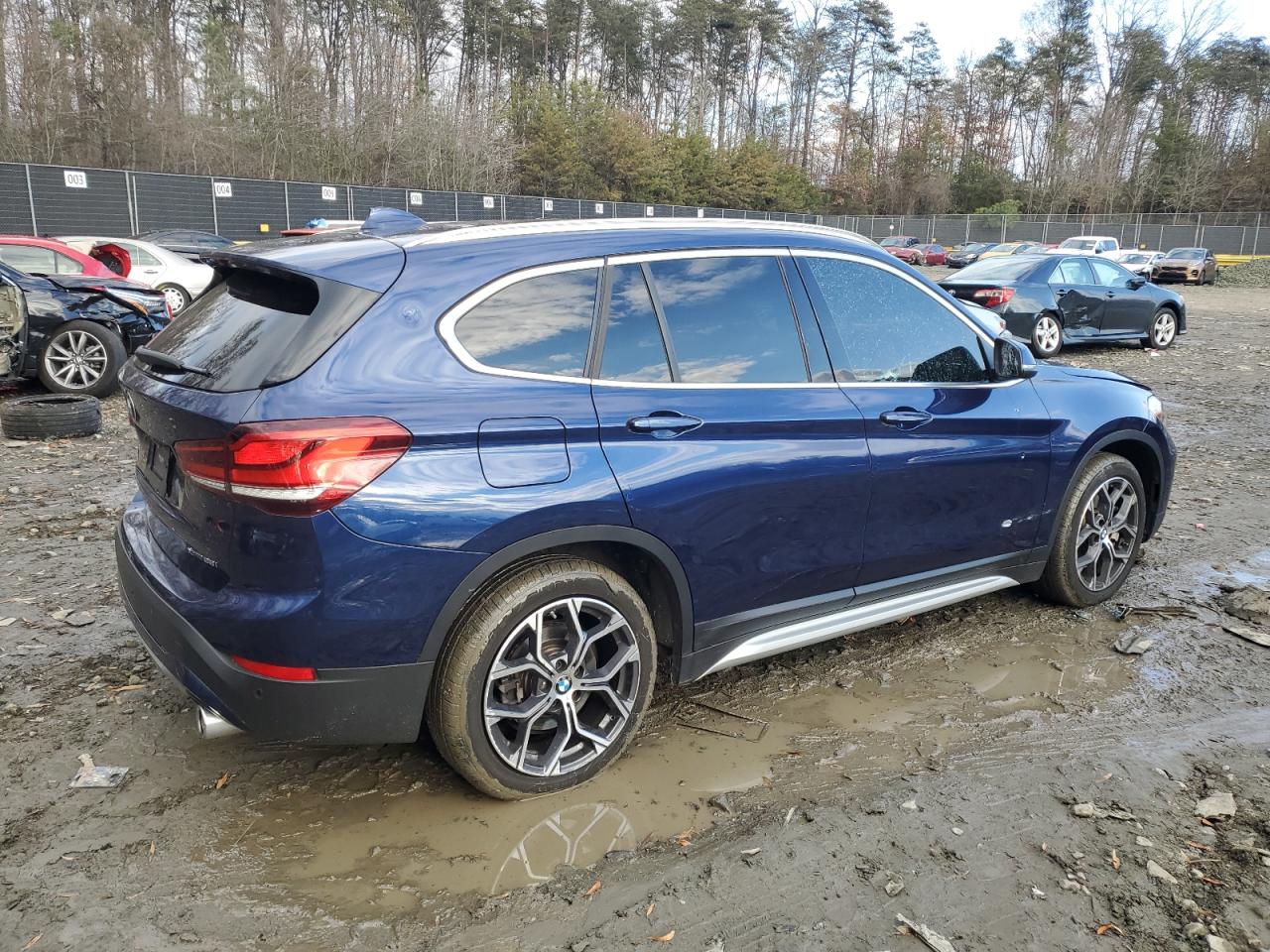 Image 3 of 2020 BMW X1 XDRIVE28I 2020 with VIN WBXJG9C00L5R22360
