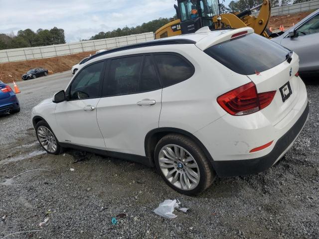 Obraz 2 z 2015 BMW X1 SDRIVE28I 2015 z VIN WBAVM1C51FV317365