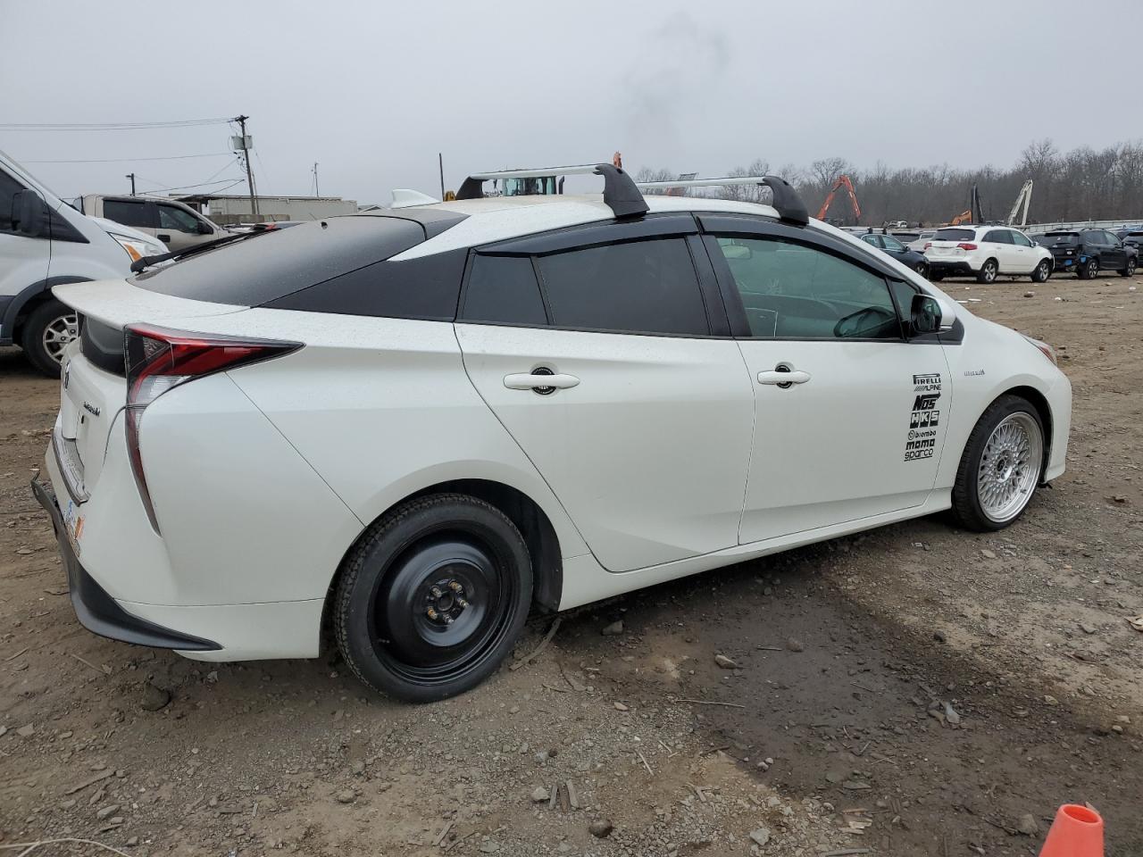 Image 3 of 2016 TOYOTA PRIUS  2016 with VIN JTDKARFUXG3510613