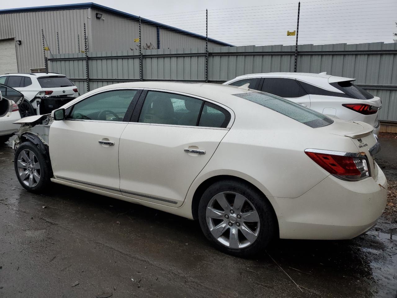 Изображение 2 2013 BUICK LACROSSE  2013 с VIN 1G4GC5E3XDF284533