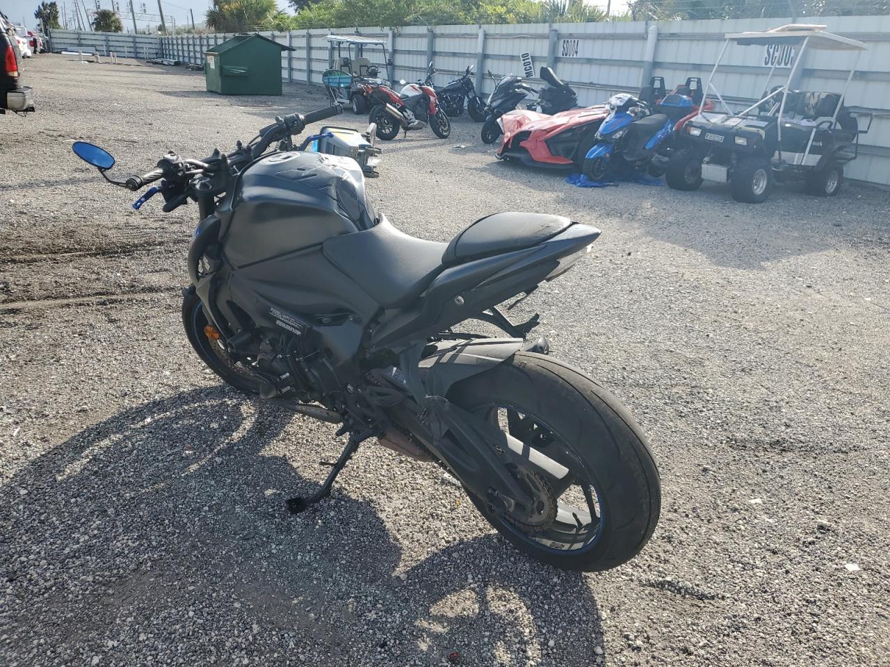 Image 3 of 2019 SUZUKI GSX-S1000 A 2019 with VIN JS1GT7AB2K7100149