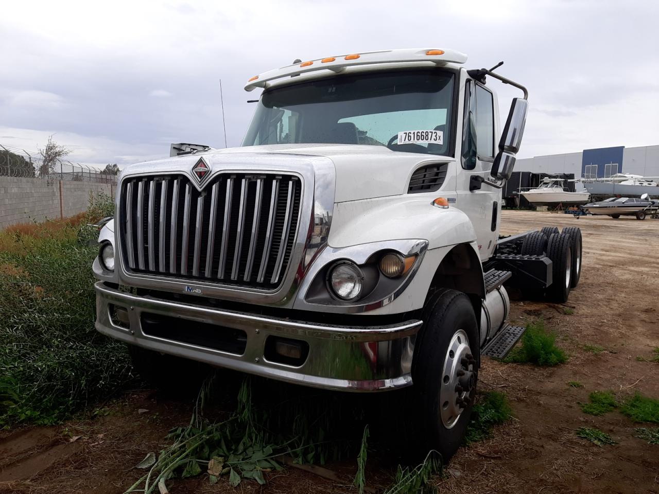 Image 2 of 2010 INTERNATIONAL 7000 7500 2010 with VIN 1HTWNAZT4AJ278915