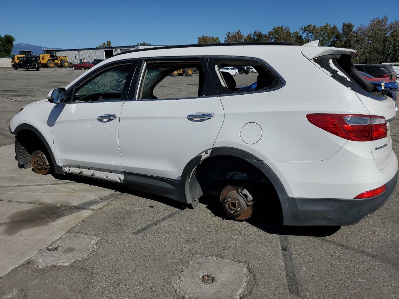 Image 2 of 2013 HYUNDAI SANTA FE LIMITED 2013 with VIN KM8SR4HF5DU032015