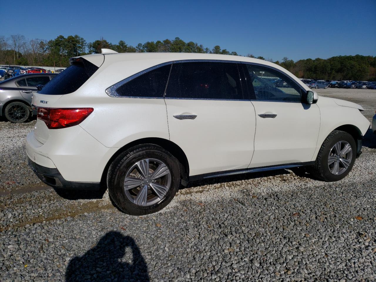 Image 3 of 2019 ACURA MDX  2019 with VIN 5J8YD3H31KL011499