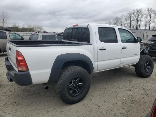 Obraz 3 z 2015 TOYOTA TACOMA DOUBLE CAB 2015 z VIN 3TMLU4EN4FM189870