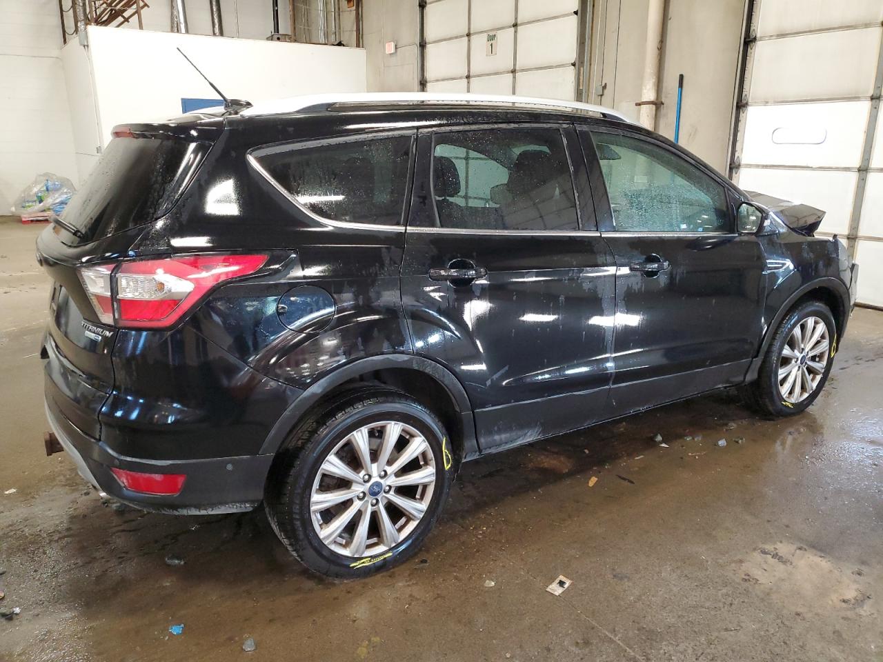 Image 3 of 2017 FORD ESCAPE TITANIUM 2017 with VIN 1FMCU9J9XHUD92729