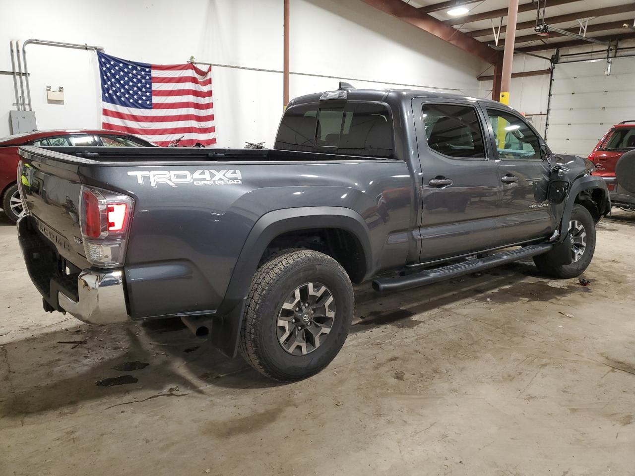 Obraz 3 z 2021 TOYOTA TACOMA DOUBLE CAB 2021 z VIN 3TMDZ5BN8MM105093