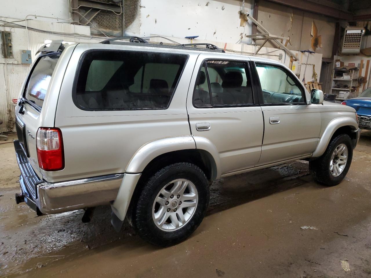Изображение 3 2001 TOYOTA 4RUNNER SR5 2001 с VIN JT3HN86R819046105