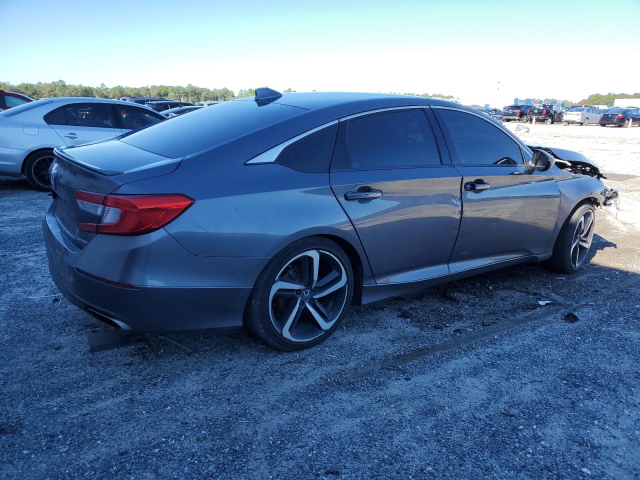 Obraz 3 z 2018 HONDA ACCORD SPORT 2018 z VIN 1HGCV1F30JA093072