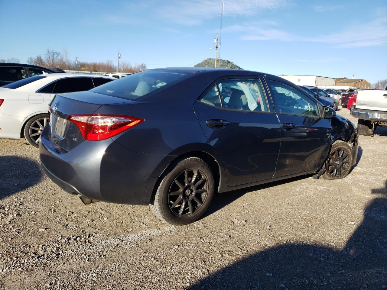Obraz 3 z 2017 TOYOTA COROLLA L 2017 z VIN 2T1BURHE7HC846502