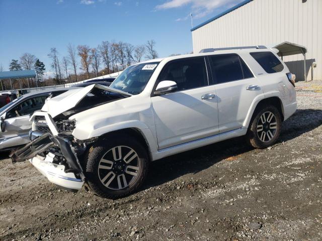 2017 TOYOTA 4RUNNER SR5 2017 image