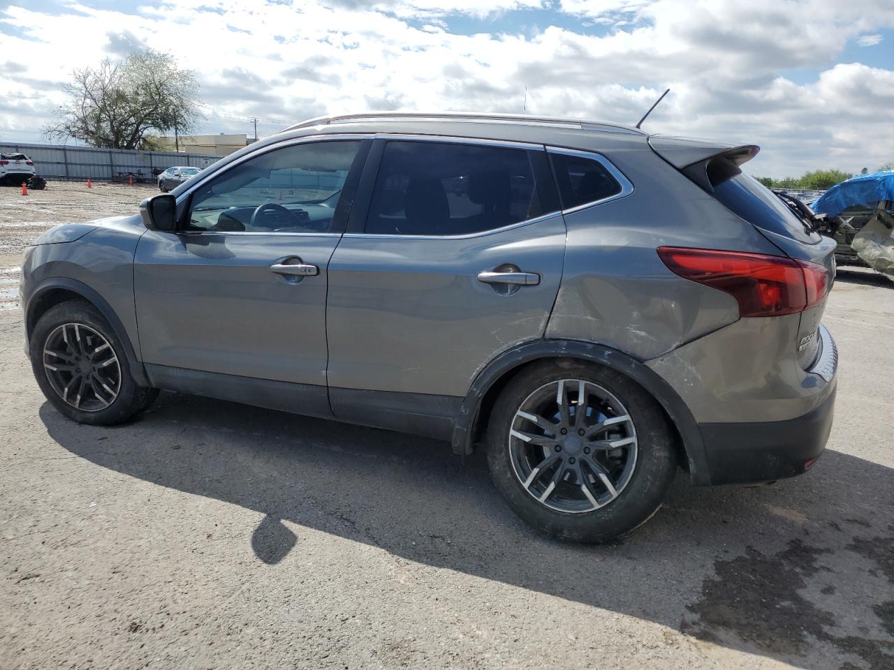 Изображение 2 2018 NISSAN ROGUE SPORT S 2018 с VIN JN1BJ1CP5JW194160
