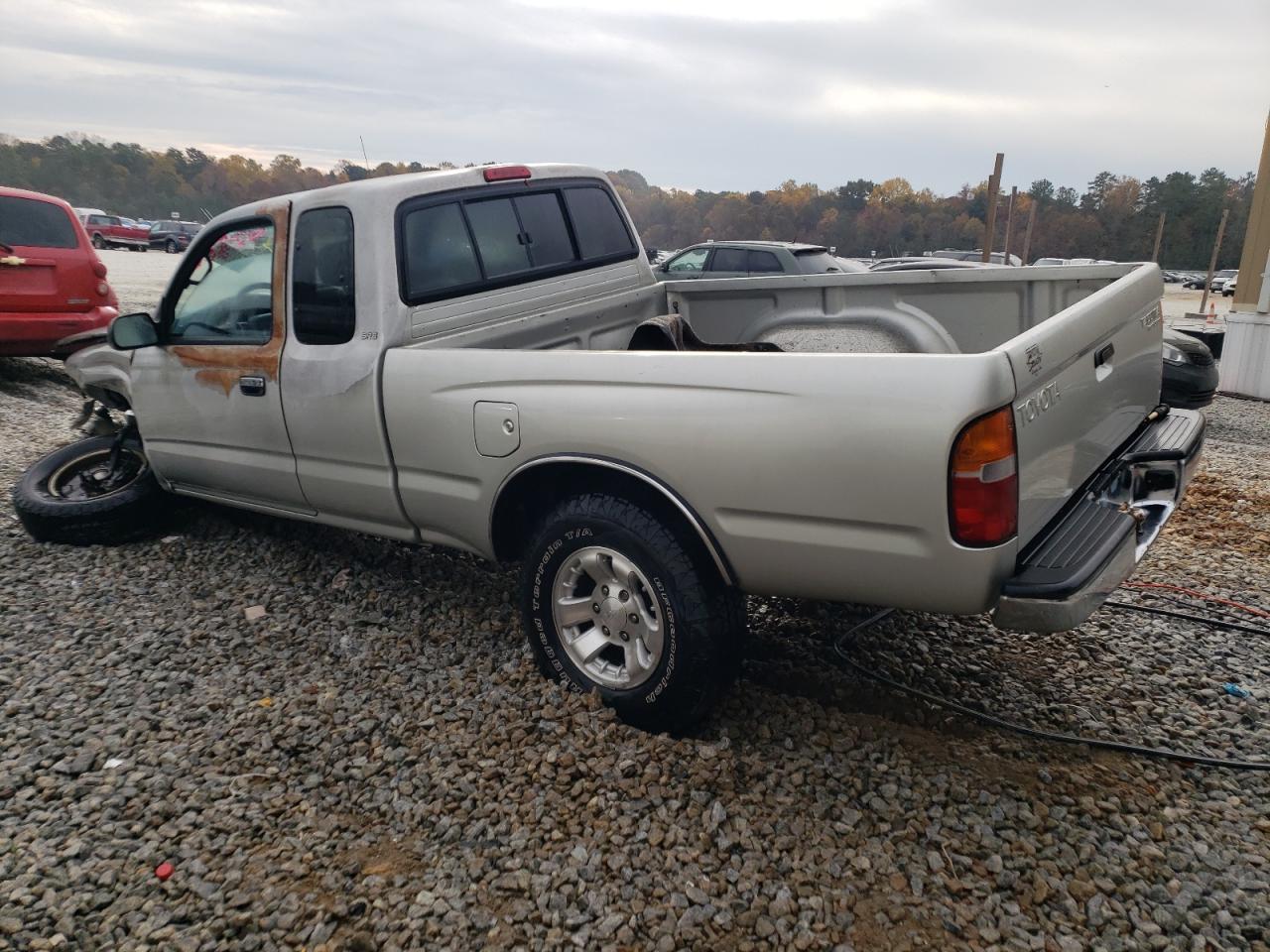 Изображение 2 2000 TOYOTA TACOMA XTRACAB PRERUNNER 2000 с VIN 5TESM92N5YZ709643