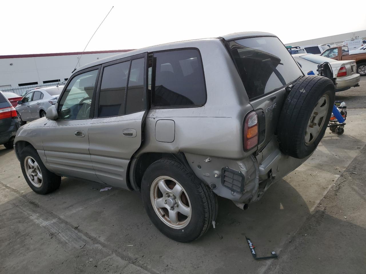 Изображение 2 1999 TOYOTA RAV4  1999 с VIN JT3GP10V2X7046611