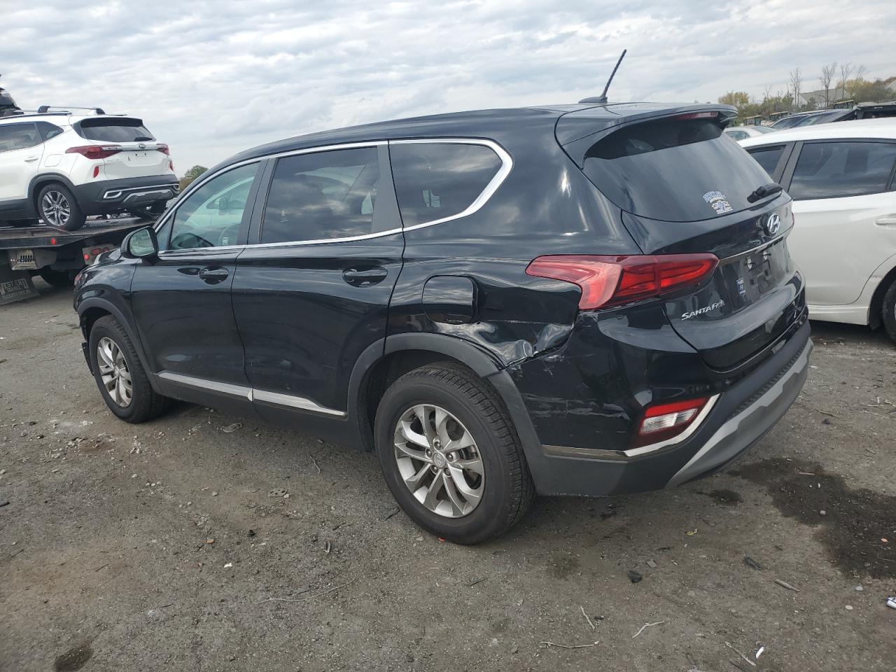 Image 2 of 2019 HYUNDAI SANTA FE SE 2019 with VIN 5NMS2CAD7KH071480