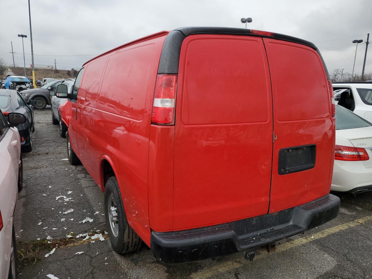 Изображение 2 2018 CHEVROLET EXPRESS G2500  2018 с VIN 1GCWGAFP2J1239934