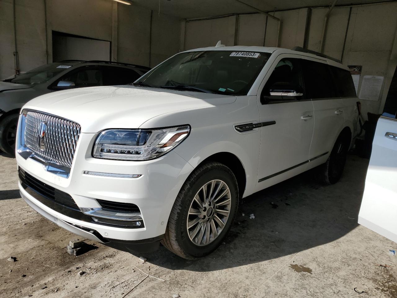 2020 LINCOLN NAVIGATOR  2020 image