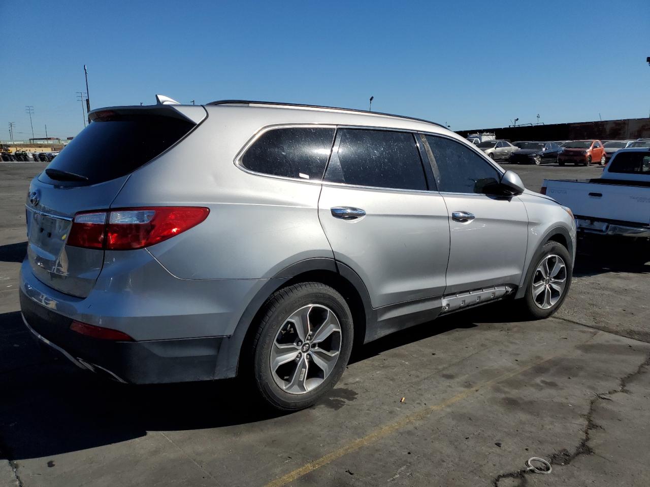 Image 3 of 2016 HYUNDAI SANTA FE SE 2016 with VIN KM8SM4HF8GU144472