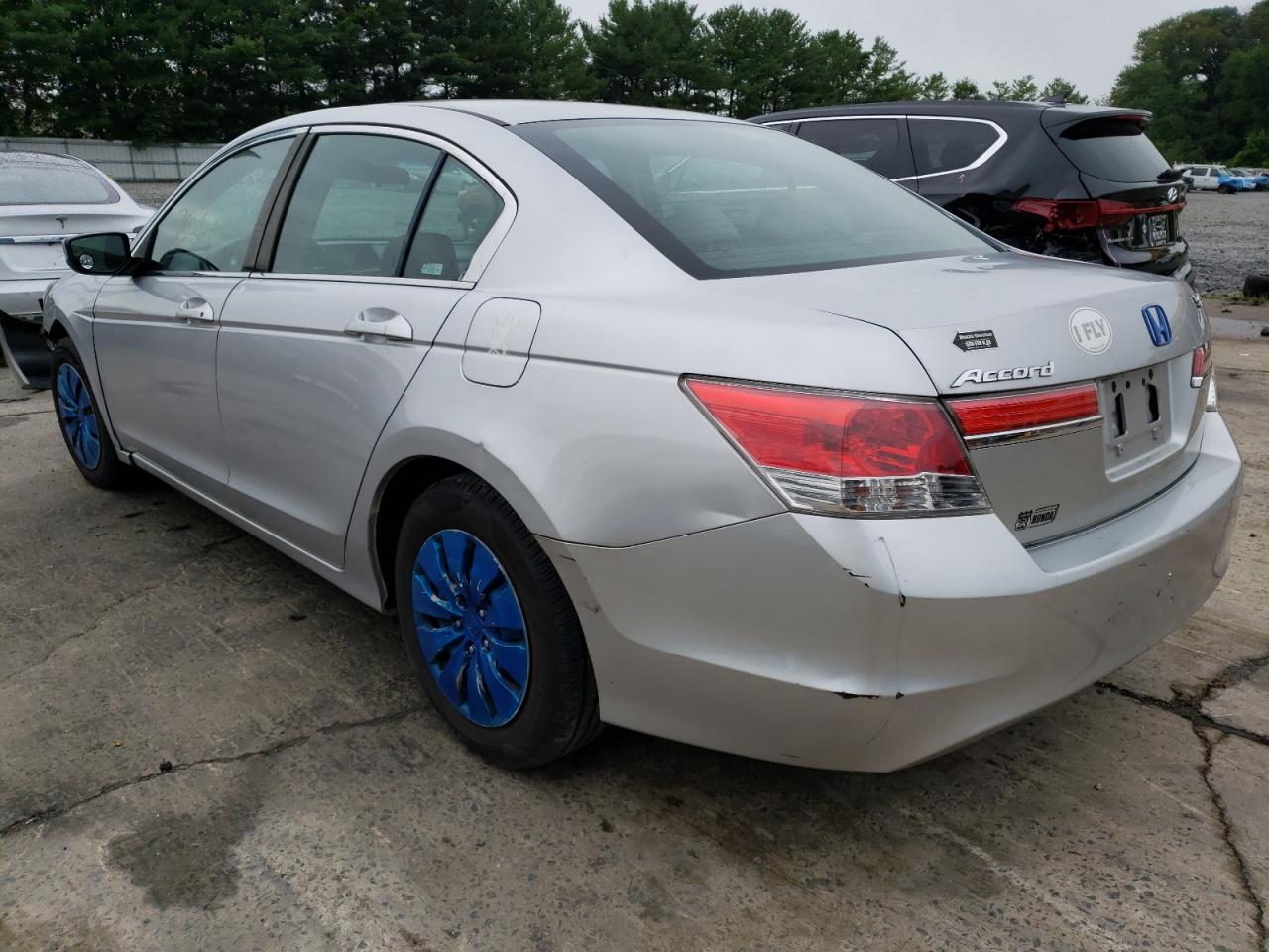 Image 2 of 2011 HONDA ACCORD LX 2011 with VIN 1HGCP2F30BA091422