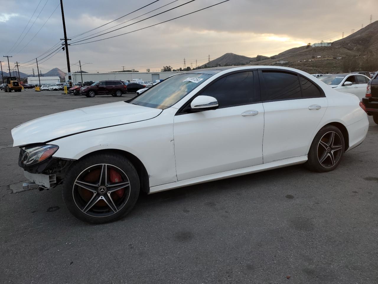 Изображение 1 2018 MERCEDES-BENZ E 300 2018 с VIN WDDZF4JB3JA468433