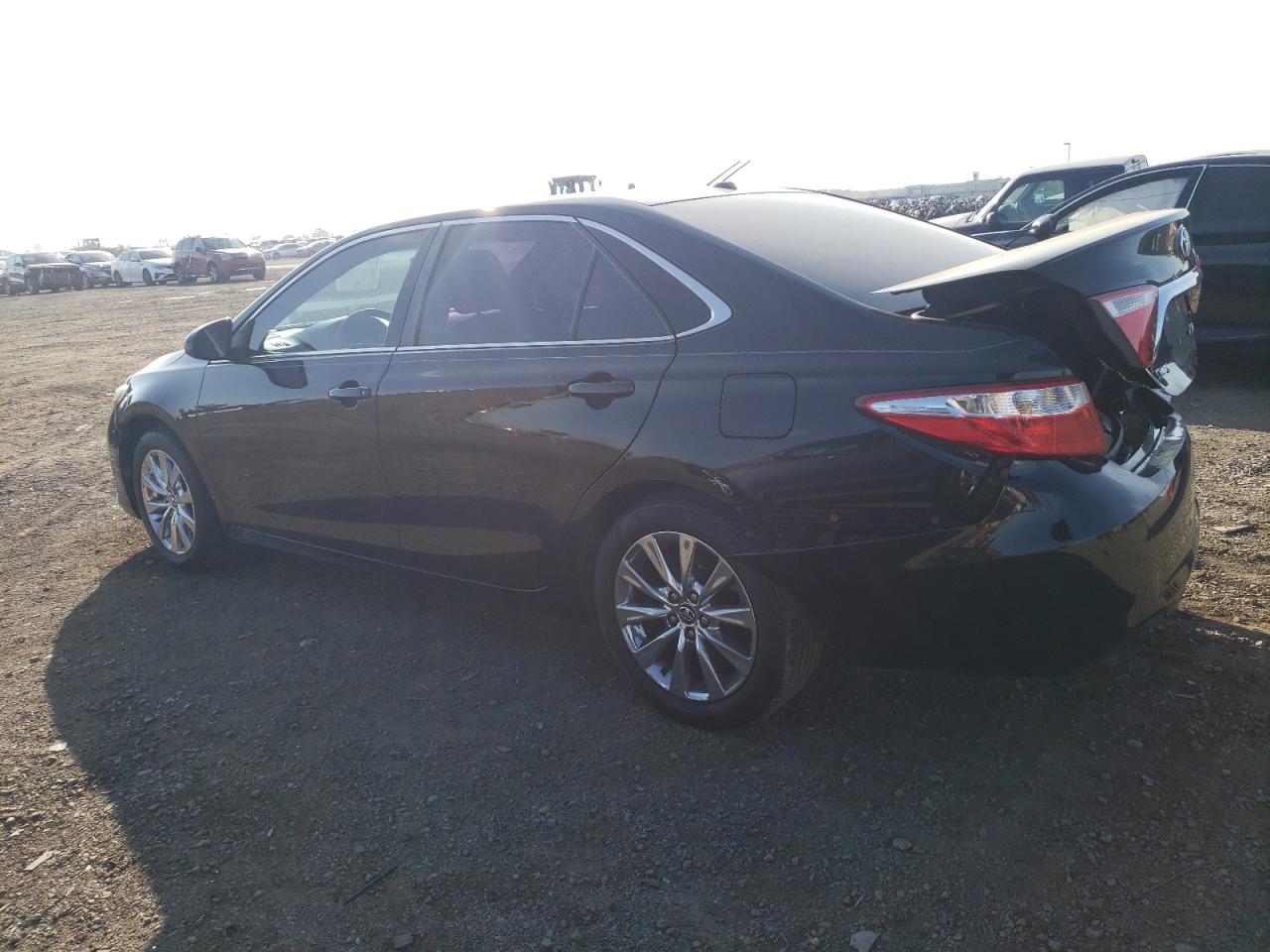 Изображение 2 2016 TOYOTA CAMRY LE 2016 с VIN 4T4BF1FK0GR534612