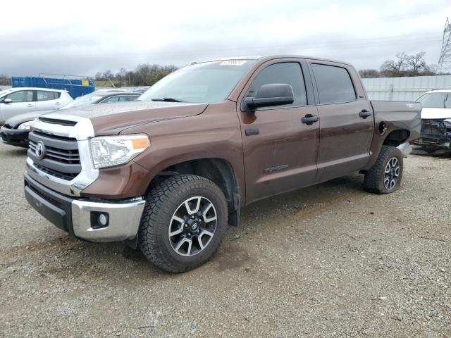 Изображение 1 2017 TOYOTA TUNDRA CREWMAX SR5 2017 с VIN 5TFDW5F15HX632332