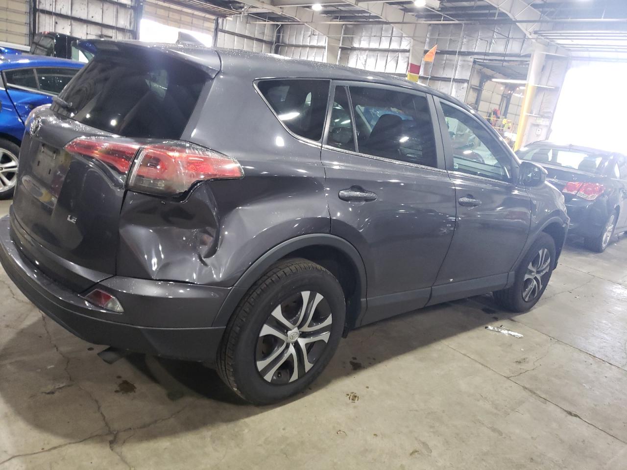 Image 3 of 2018 TOYOTA RAV4 LE 2018 with VIN 2T3ZFREV4JW442047