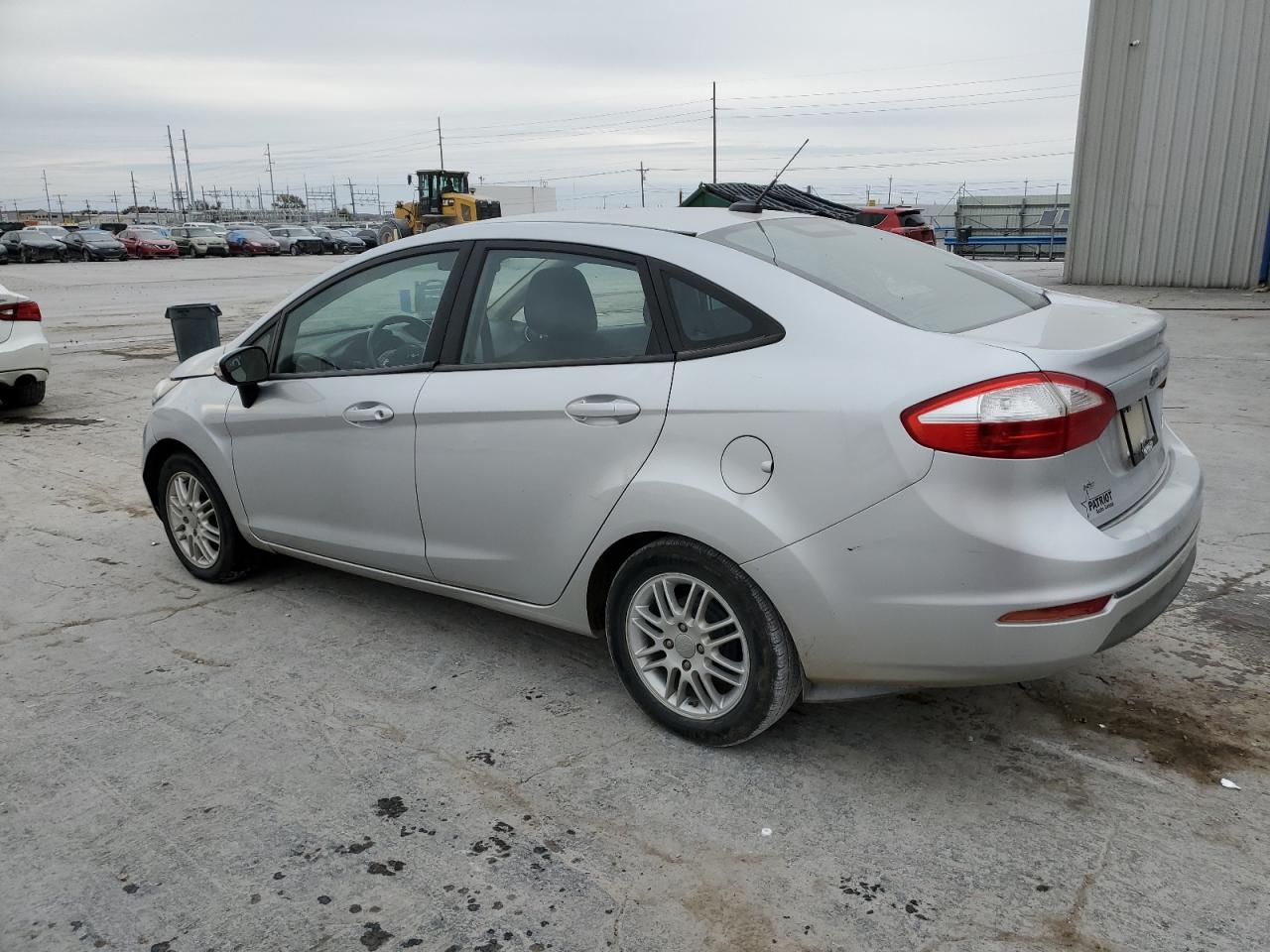 Изображение 2 2014 FORD FIESTA SE 2014 с VIN 3FADP4BJ4EM221010