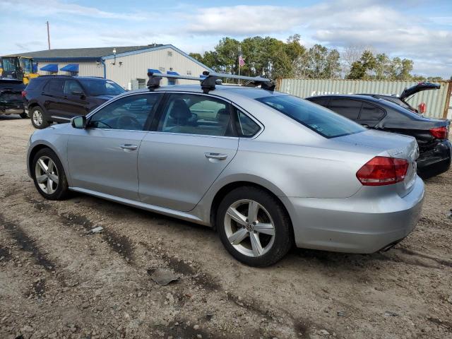 Image 2 of 2013 VOLKSWAGEN PASSAT SE 2013 with VIN 1VWBH7A35DC066533