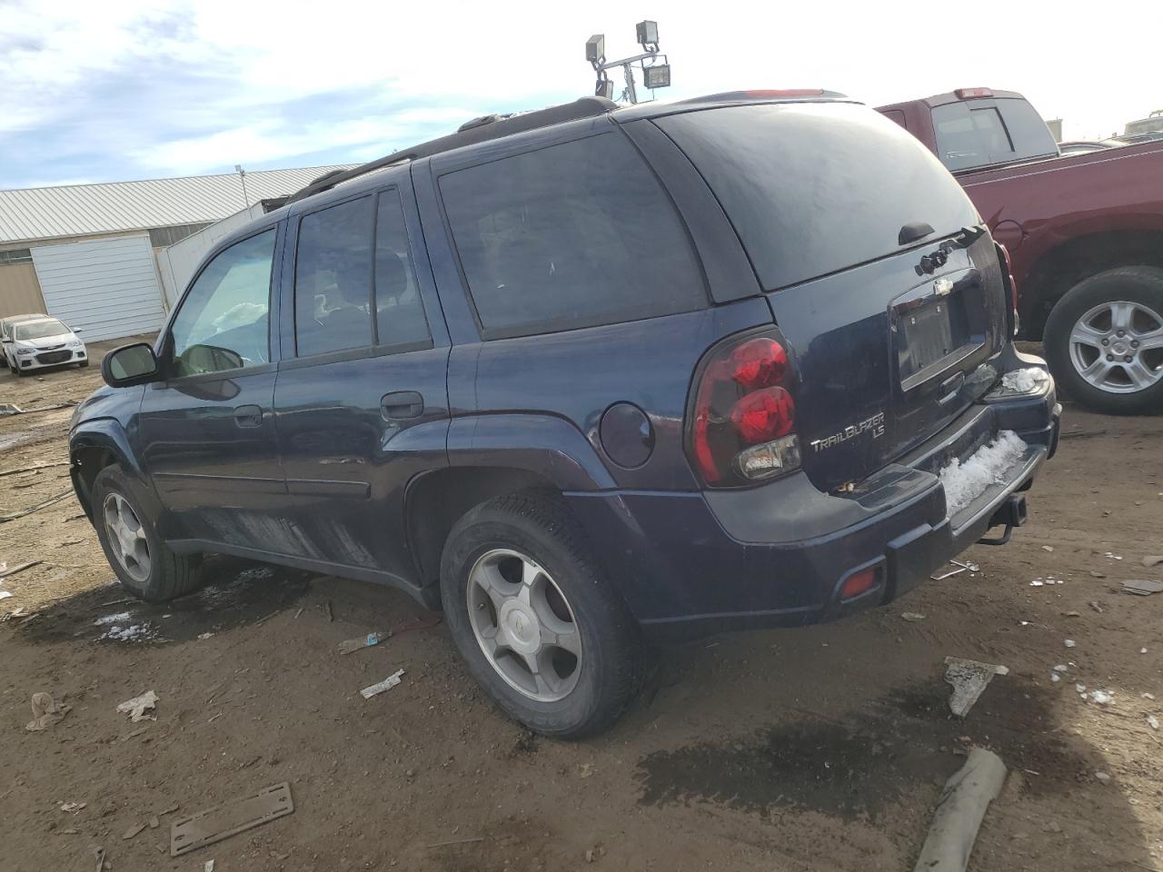Image 2 of 2007 CHEVROLET TRAILBLAZER LS 2007 with VIN 1GNDS13S272170669