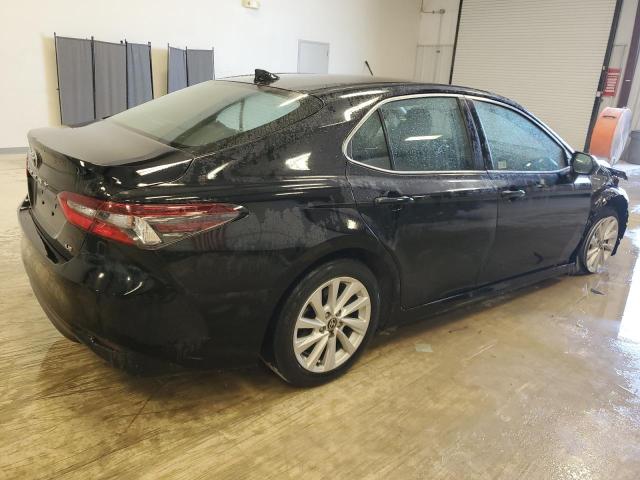 Image 3 of 2022 TOYOTA CAMRY LE 2022 with VIN 4T1C11AK0NU662298