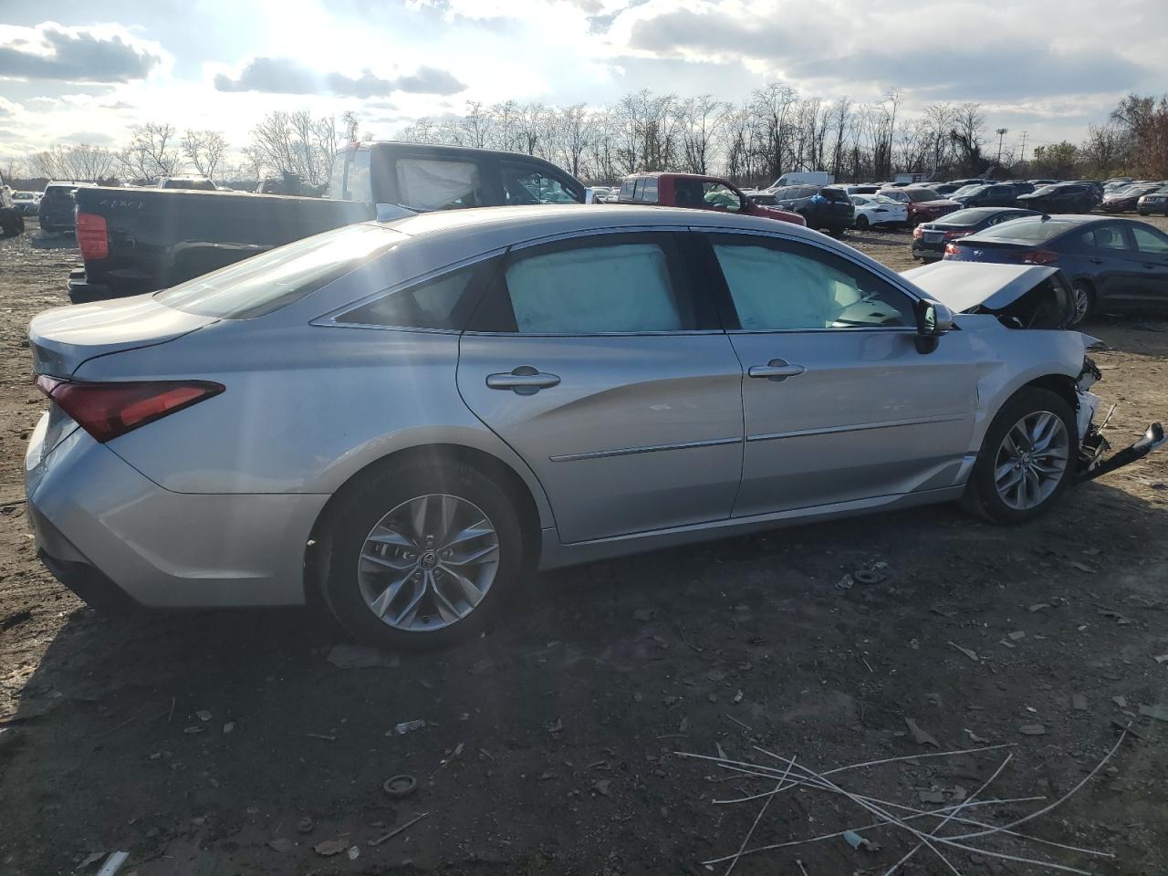 Image 3 of 2022 TOYOTA AVALON XLE 2022 with VIN 4T1AA1AB0NU014063