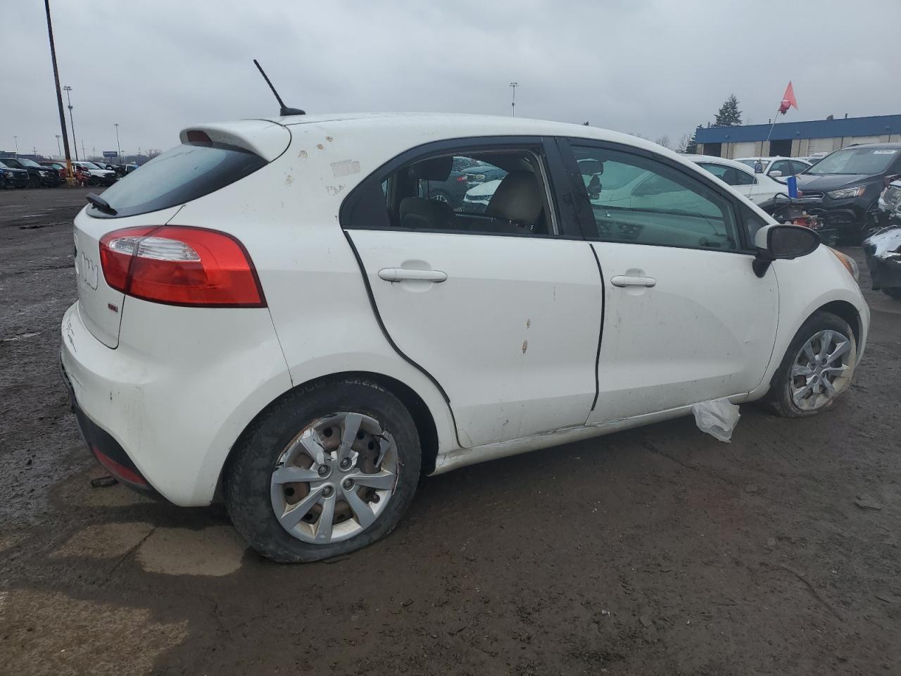 Image 3 of 2013 KIA RIO LX 2013 with VIN KNADM5A33D6247816